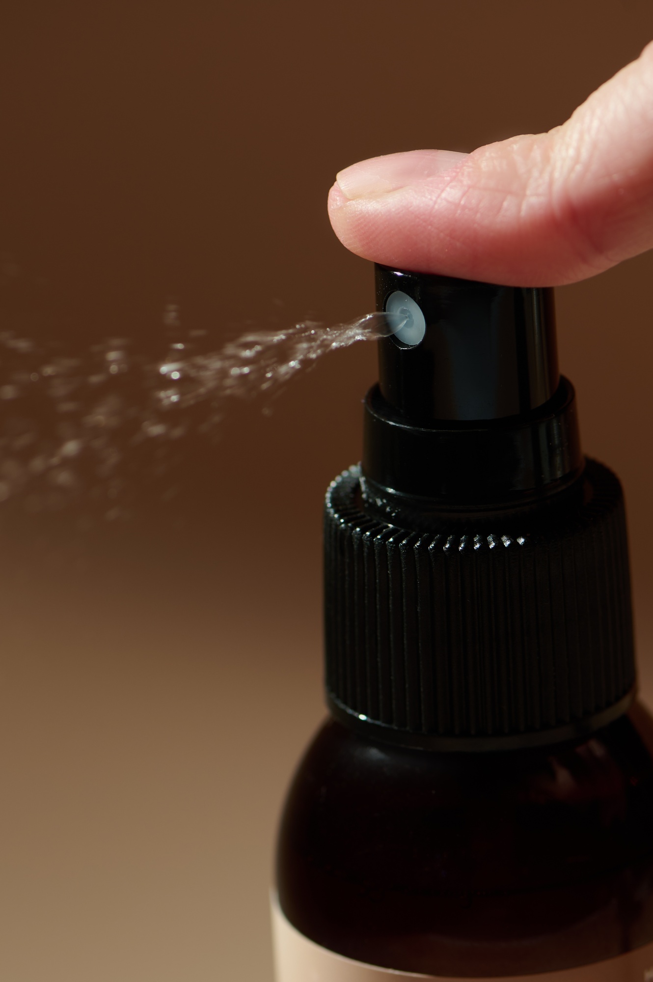 Фото Дезодорант-спрей для тела натуральный табак-ваниль